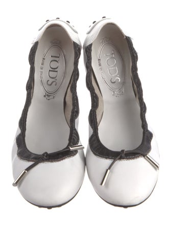 Tod's Leather Ballet Flats