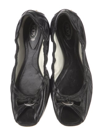 Tod's Patent Leather Ballet Flats