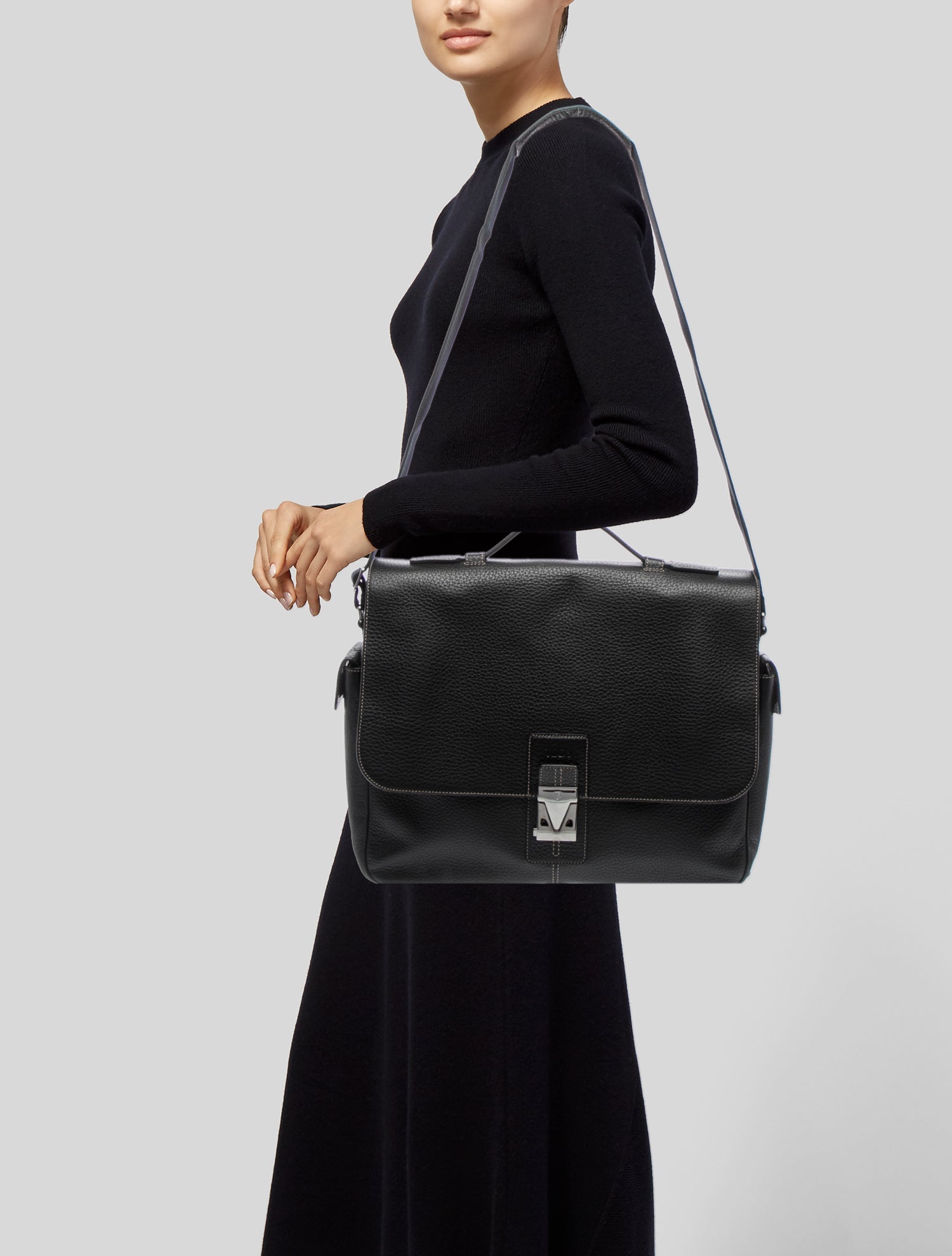 Tod's Leather Messenger Bag