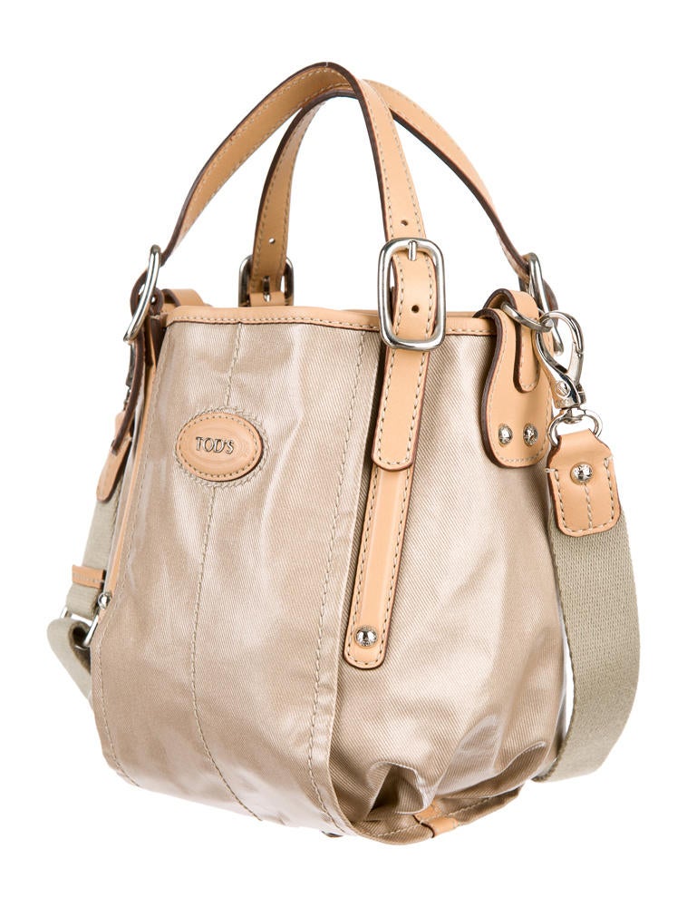 Tod's Bucket Bag Brown Crossbody Bags, Handbags TOD20713 The RealReal