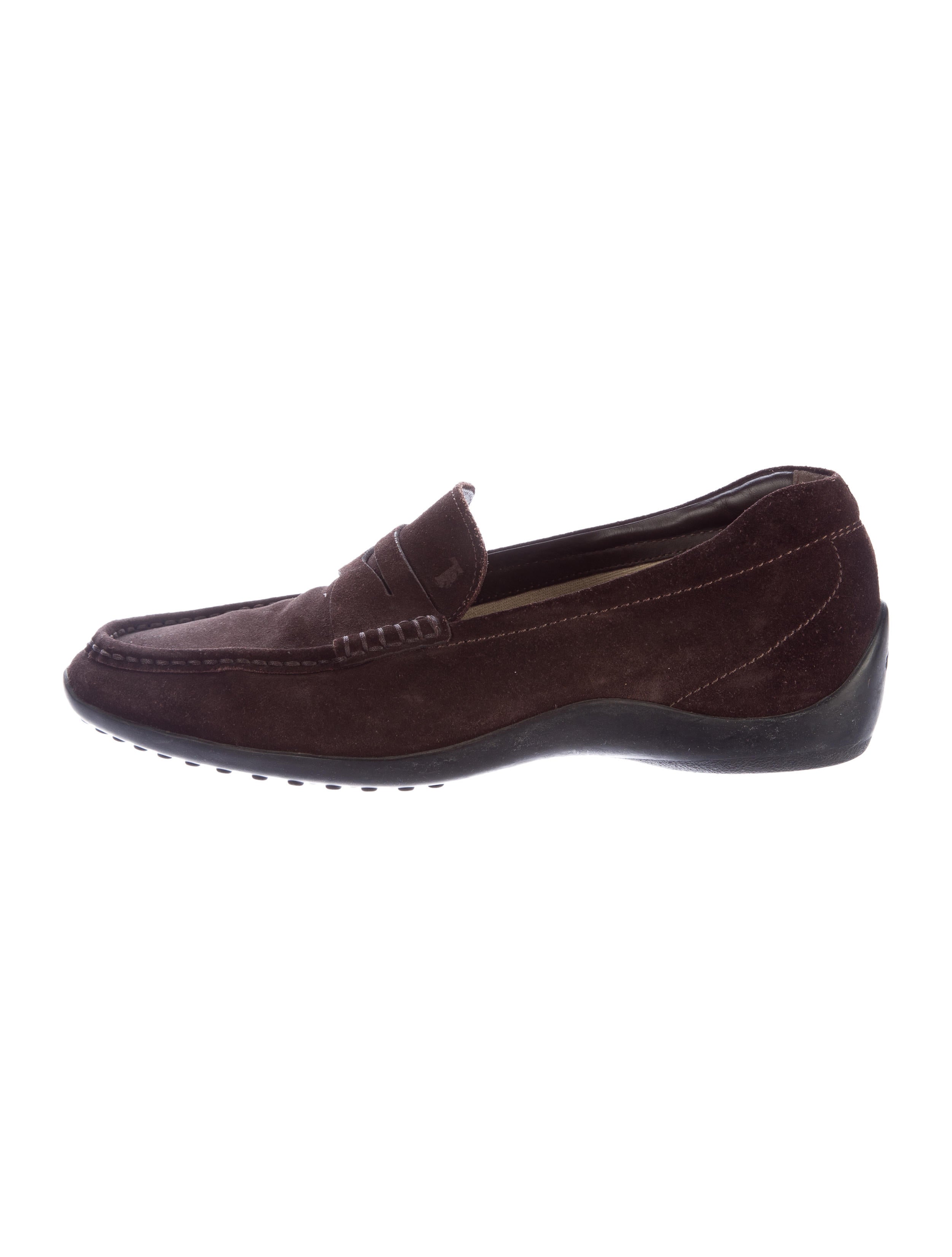 suede driving loafer tod s suede driving loafers shoes tod39323 the realreal suede driving loafer tod s suede driving loafers shoes tod39323 the realreal