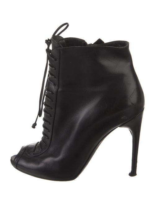Tom Ford Leather Lace-Up Boots