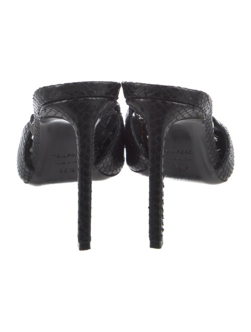 Tom Ford Leather Chain-Link Accents Slingback Pumps