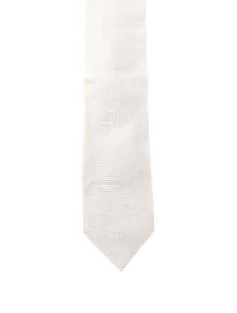 Tom Ford solid silk tie