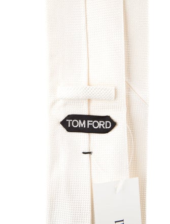 Tom Ford solid silk tie