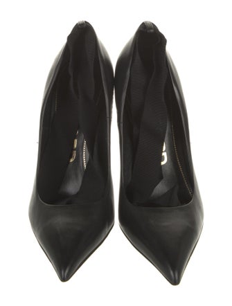 Tom Ford Leather Crystal Embellishments Pumps