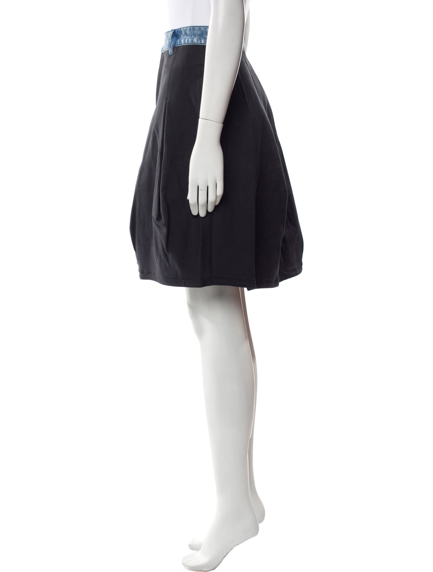 Tom Ford Pleated Accents Knee-Length Skirt