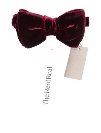 Tom Ford Velvet Bow Tie