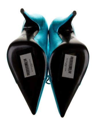 Tom Ford Leather Bow Accents Boots