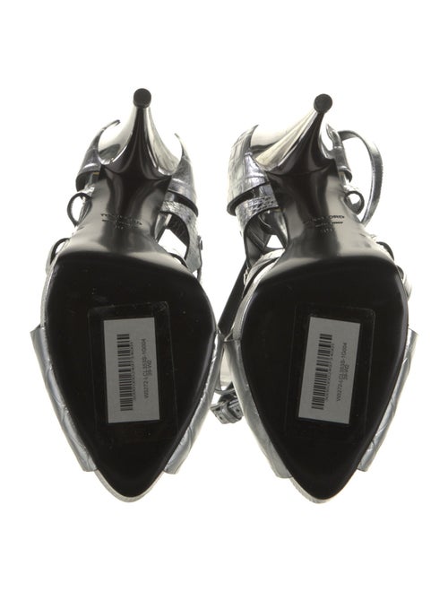 Tom Ford Leather Cutout Accent T-Strap Sandals