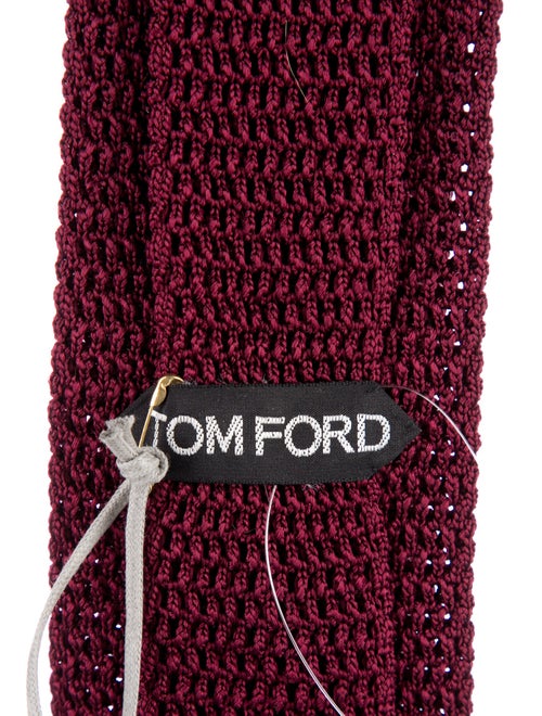 Tom Ford solid silk tie