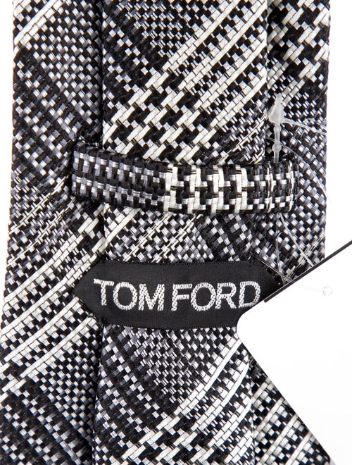 Tom Ford pattern silk tie