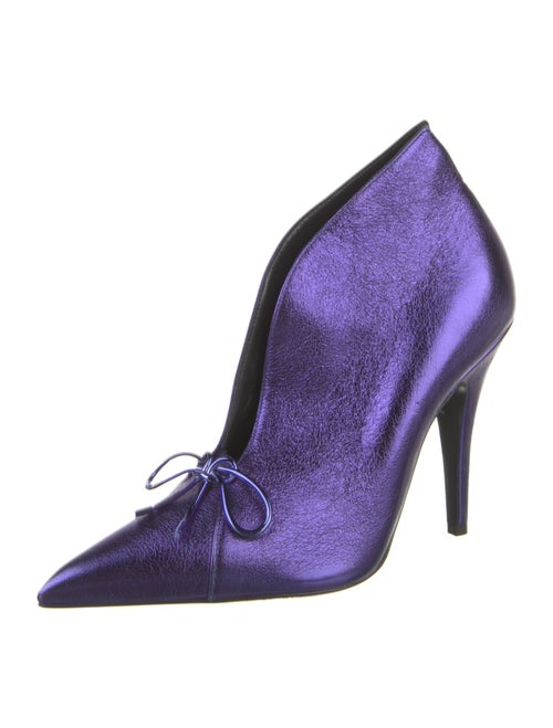 Tom Ford Leather Bow Accents Pumps