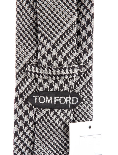 Tom Ford pattern silk tie