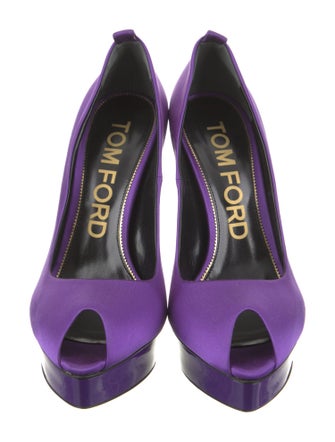 Tom Ford Satin Leather Trim Embellishment Pumps