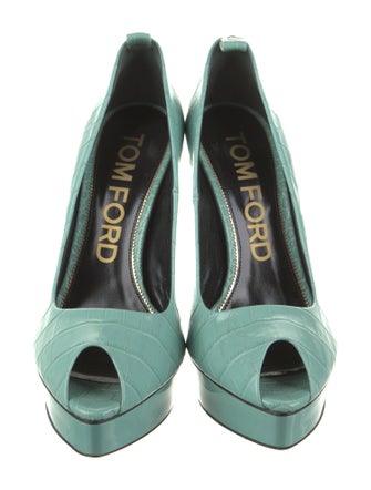 Tom Ford Embossed Leather Leather Trim Embellishment Pumps