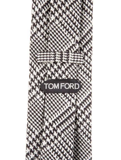 Tom Ford pattern silk tie