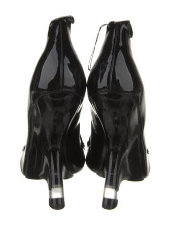 Tom Ford Patent Leather Leather Trim Embellishment D'Orsay Pumps