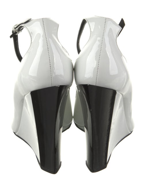 Tom Ford Patent Leather Leather Trim Embellishment Slingback Pumps