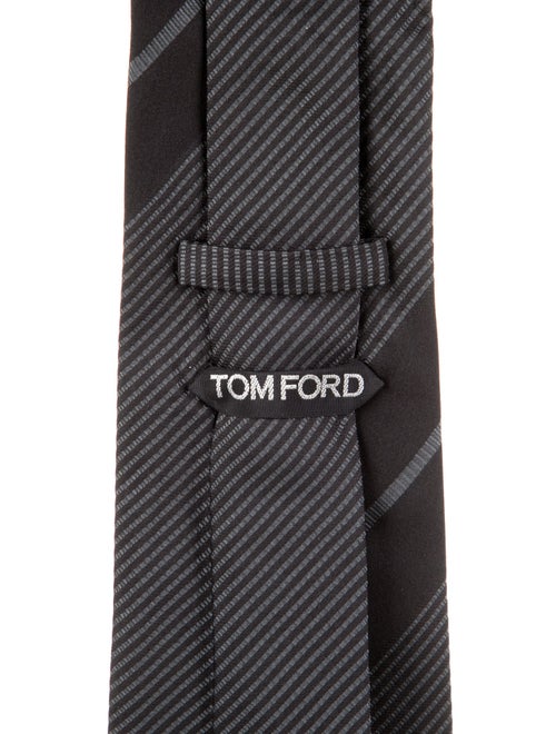 Tom Ford pattern silk tie