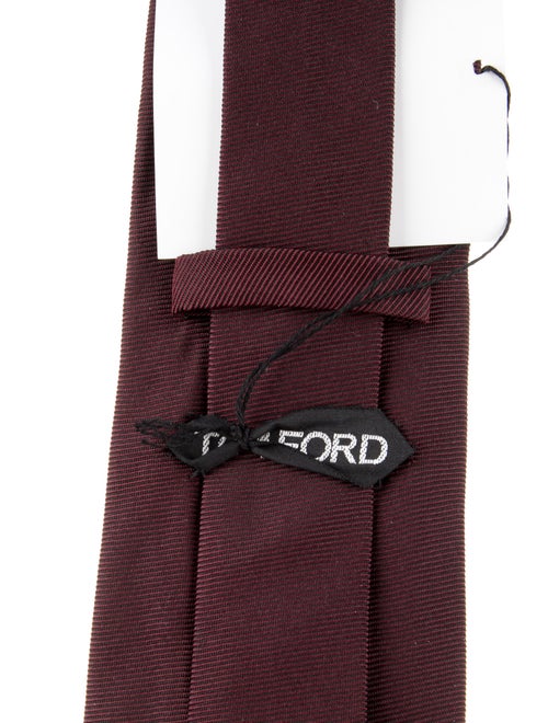 Tom Ford pattern silk tie