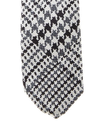 Tom Ford pattern silk tie