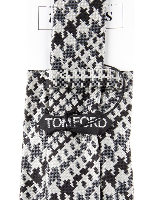 Tom Ford pattern silk tie