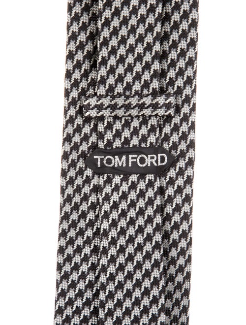 Tom Ford pattern silk tie