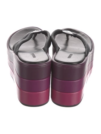 Tom Ford Leather Flip Flops