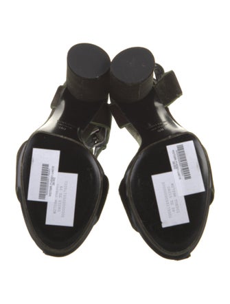 Tom Ford Velvet T-Strap Sandals