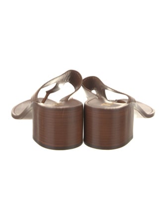 Tom Ford Leather T-Strap Sandals