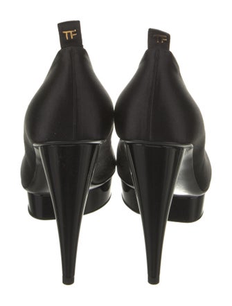 Tom Ford Satin Pumps