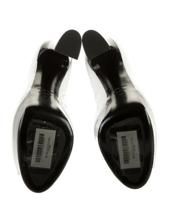 Tom Ford Patent Leather Cutout Accent Pumps