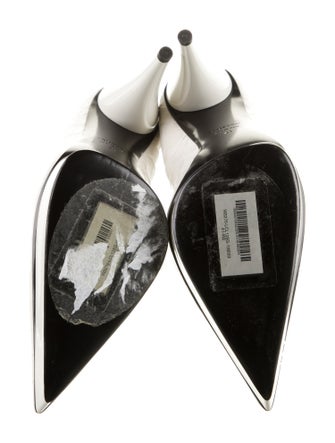 Tom Ford Embossed Leather Pumps