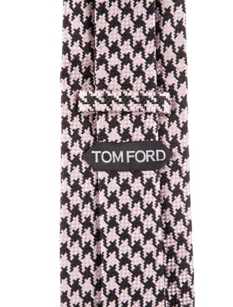 Tom Ford pattern silk tie