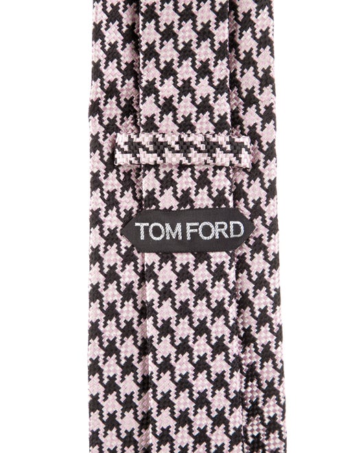 Tom Ford pattern silk tie