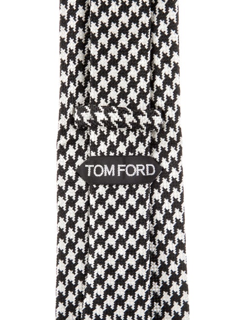 Tom Ford pattern silk tie