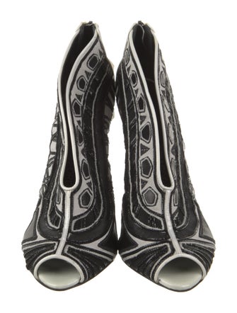 Tom Ford Suede Printed Pumps