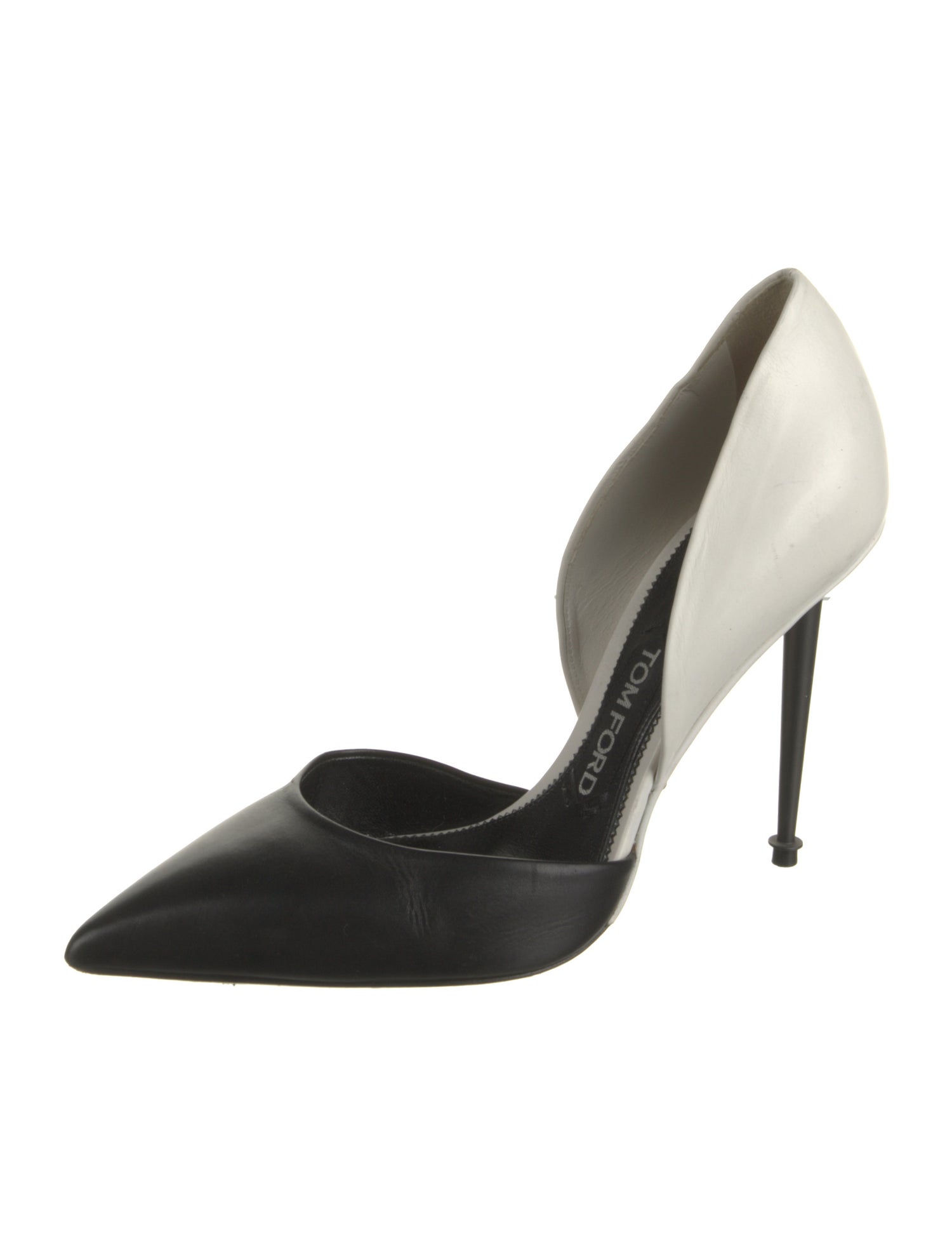 Tom Ford Leather D'Orsay Pumps