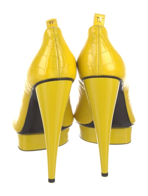 Tom Ford Embossed Leather Animal Print Pumps