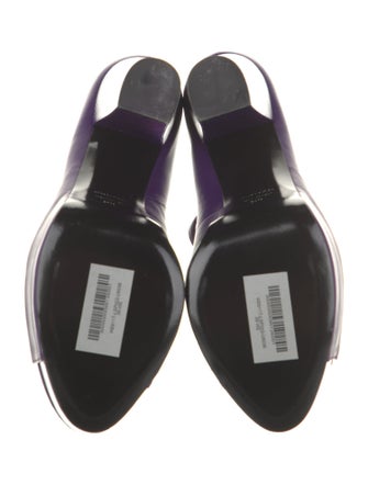 Tom Ford Leather T-Strap Pumps