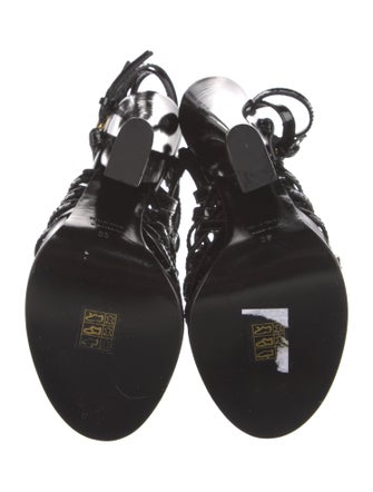 Tom Ford Patent Leather Pumps