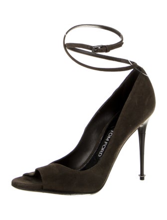 Tom Ford Suede Pumps