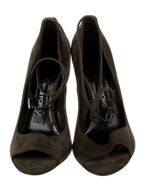 Tom Ford Suede Pumps