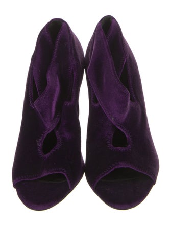 Tom Ford Velvet D'Orsay Pumps