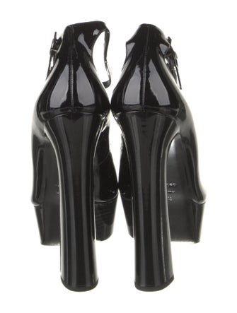 Tom Ford Patent Leather Pumps