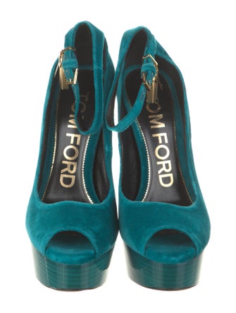 Tom Ford Velvet Pumps
