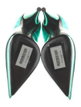 Tom Ford Embossed Leather Pumps