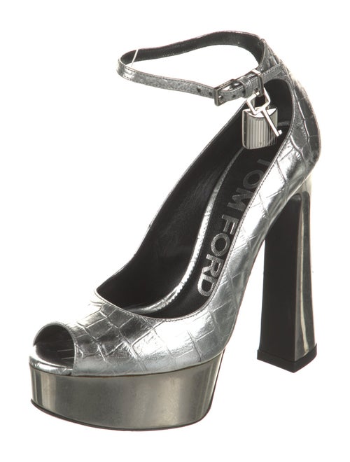 Tom Ford Embossed Leather Pumps