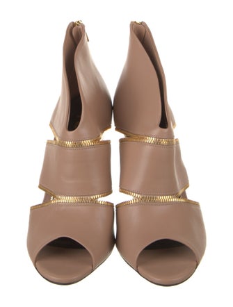 Tom Ford Leather Slingback Sandals